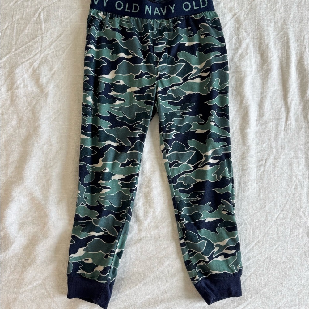 Old Navy Camouflage Pajamas Pants
